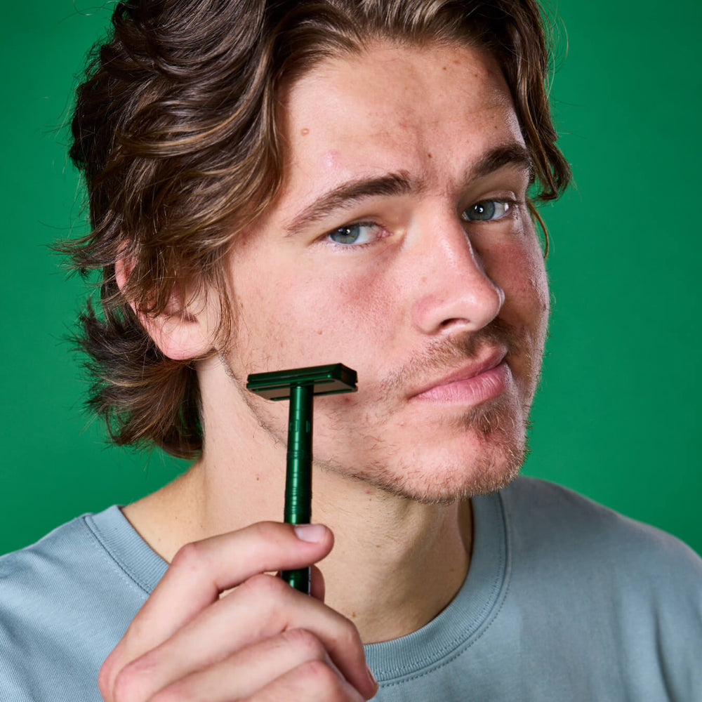 SAFETY RAZOR - US 5416
